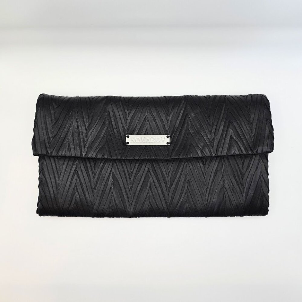 Komarov Textured Fabric Clutch Purse - Black - EUC - Picture 2 of 7